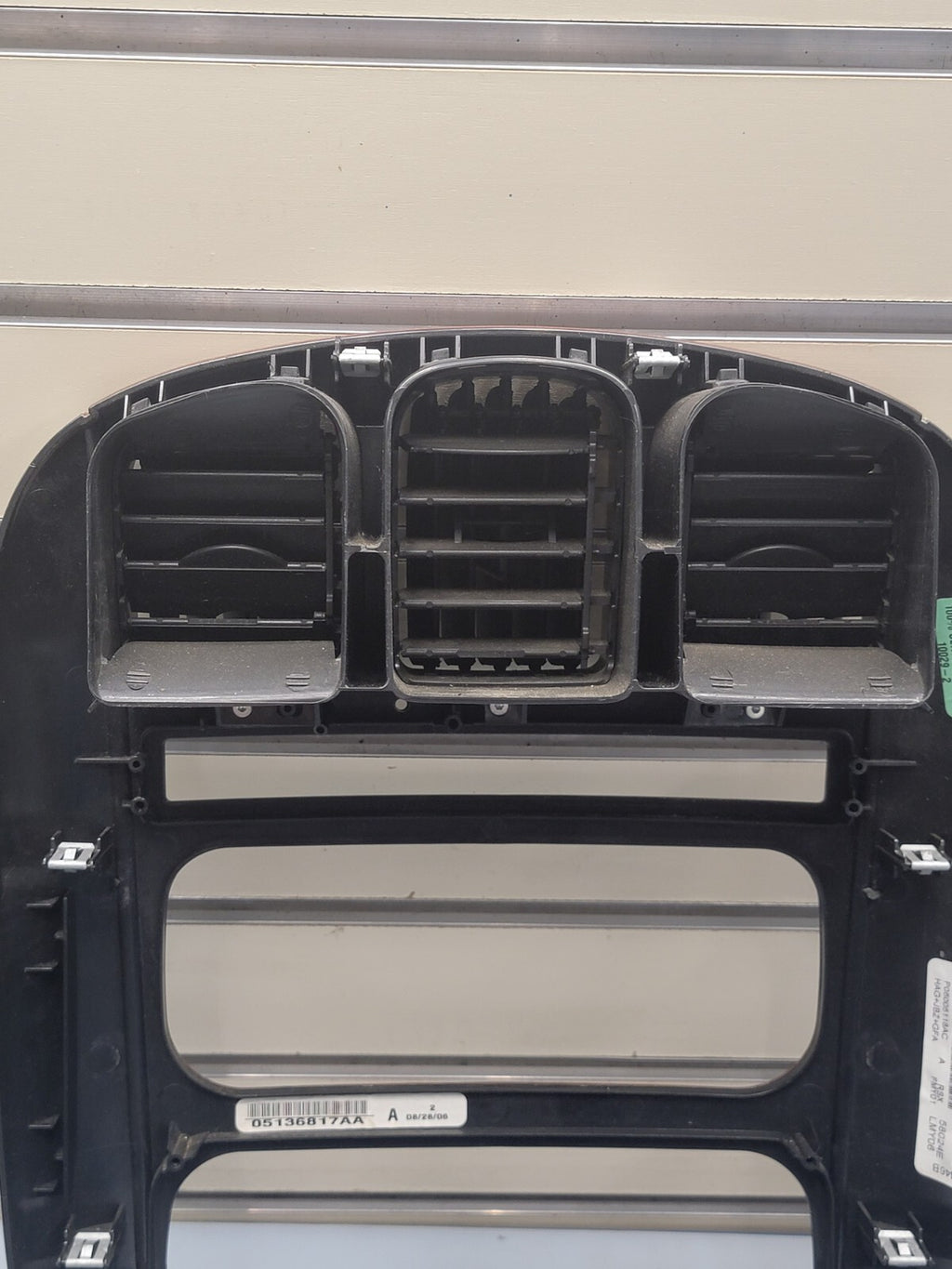 🔥01-07 Dodge Caravan Town & Country dash radio climate TRIM bezel woodgrain
