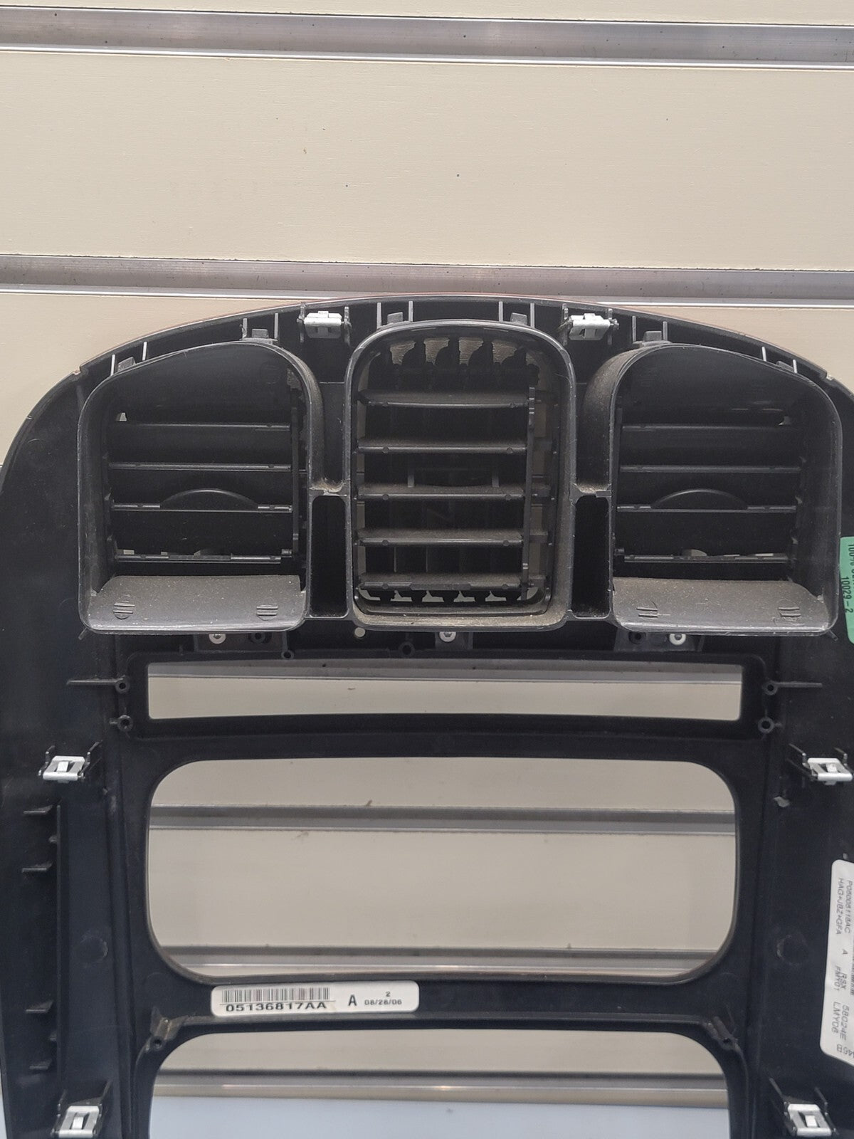 🔥01-07 Dodge Caravan Town & Country dash radio climate TRIM bezel woodgrain