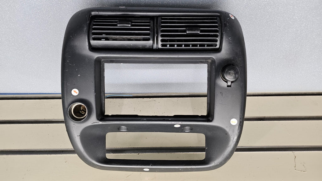 95-10 Ranger Explorer Center Dash Radio Stereo Display Bezel Trim Panel BLACK B2
