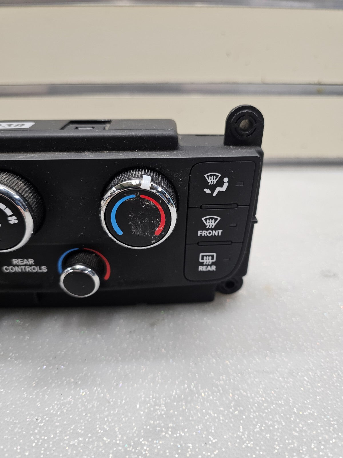 11-20 Dodge Grand Caravan Dash Front A/C Heater Temperature Climate Control UNIT
