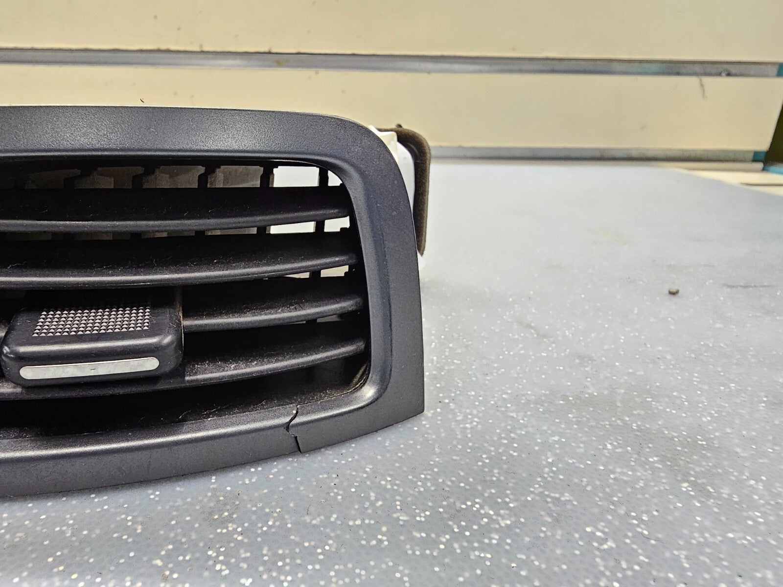 🔥10-13 KIA FORTE DASH CENTER LEFT A/C AIR VENT HEATER FILTER CONDITIONER BLACK