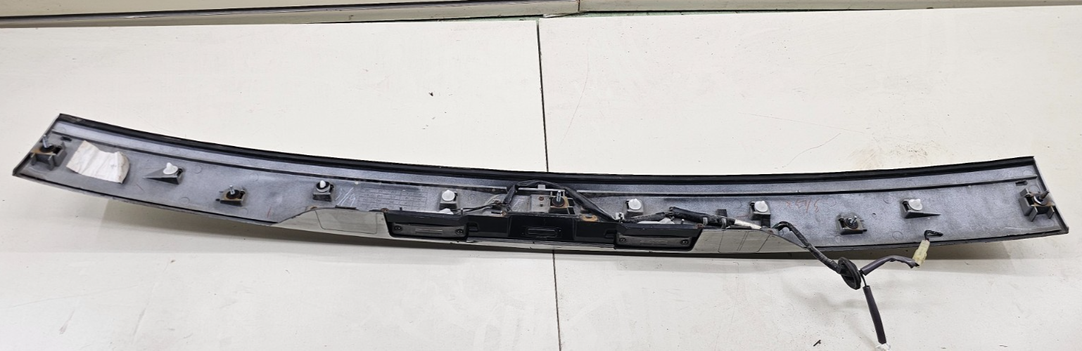 🔥2009-2013 SUBARU FORESTER REAR TAILGATE TRUNK MOLDING TRIM W/ BADGE GRAY OEM