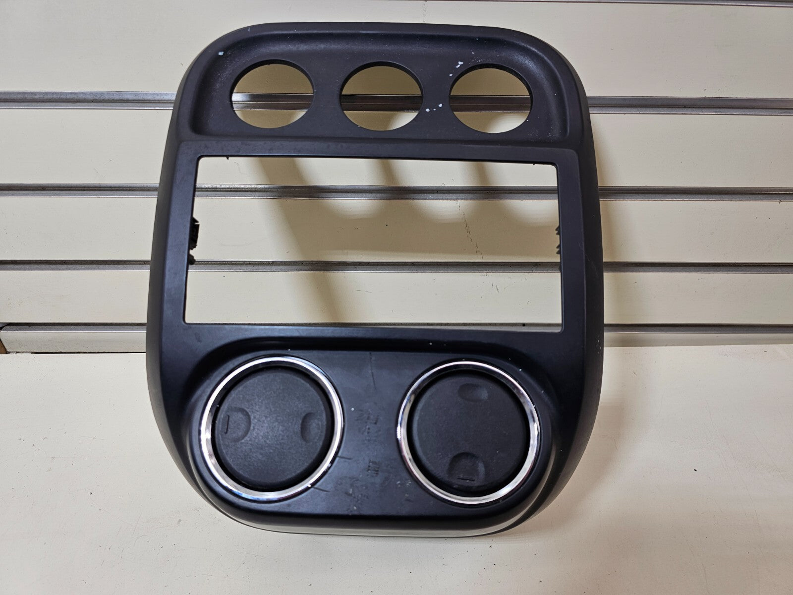 🔥10-16 Jeep Compass Patriot Center Dash Radio Climate Trim Bezel Panel BLACK
