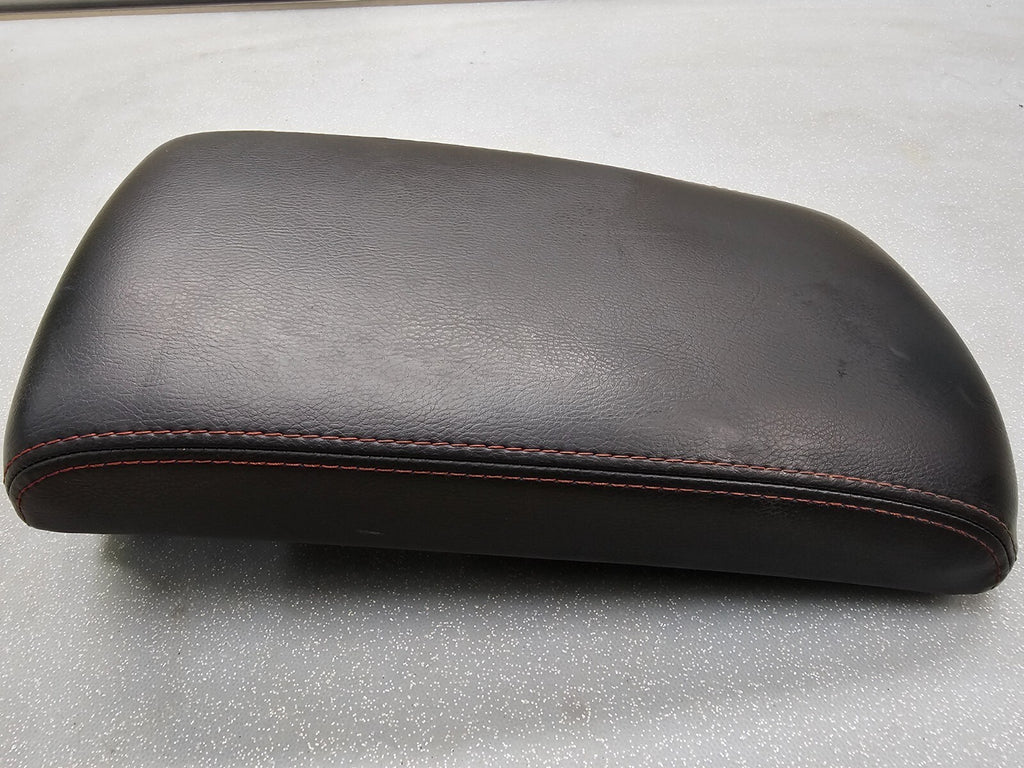 🔥08-13 Rogue Front Center Console Storage Arm Rest Lid Cover Leather Black OEM
