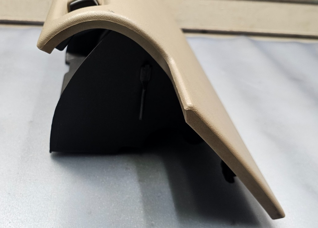 95-99 CHEVY GMC TRUCK SILVERADOC/K Glove Box Storage Compartment Assembly TAN G2