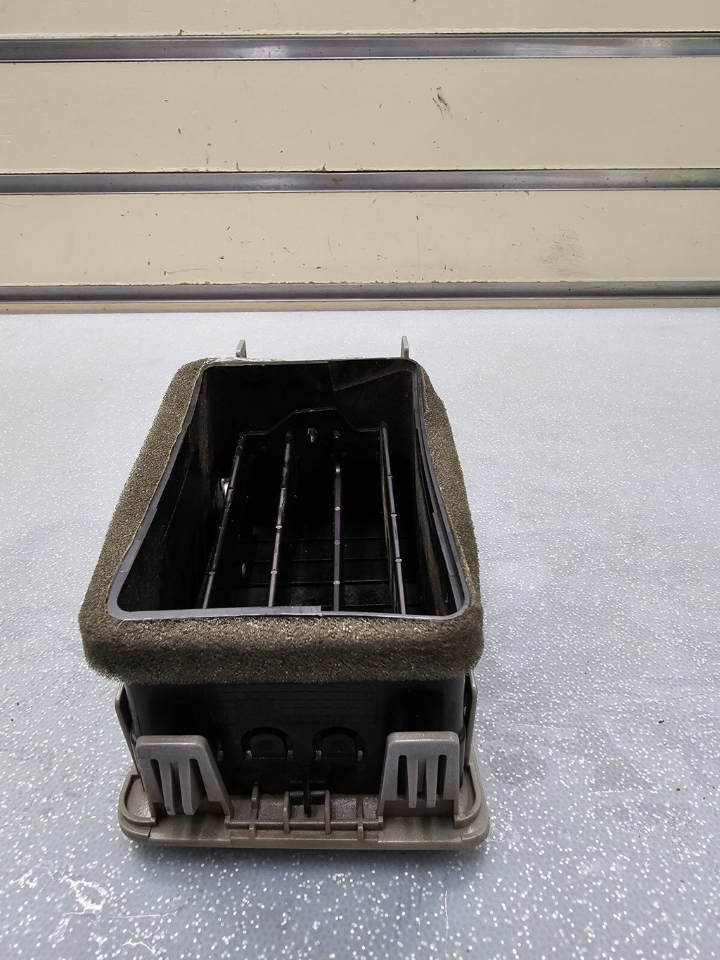 🔥09-12 DODGE RAM A/C DASH LEFT SIDE AIR VENT OUTLET HEADLIGHT SWITCH BEZEL OEM
