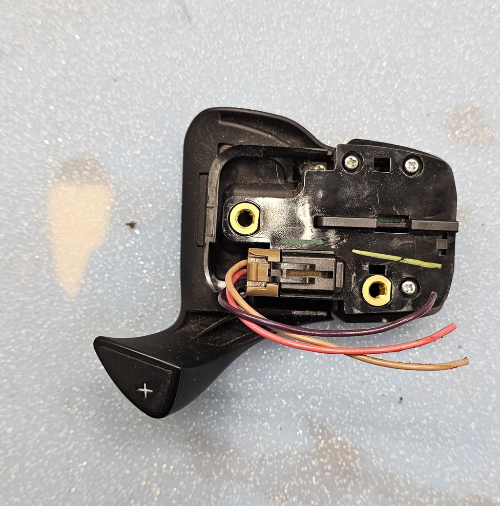 🔥2008-2010 CHEVROLET MALIBU SATURN AURA STEERING WHEEL RIGHT SWITCH CONTROL OEM