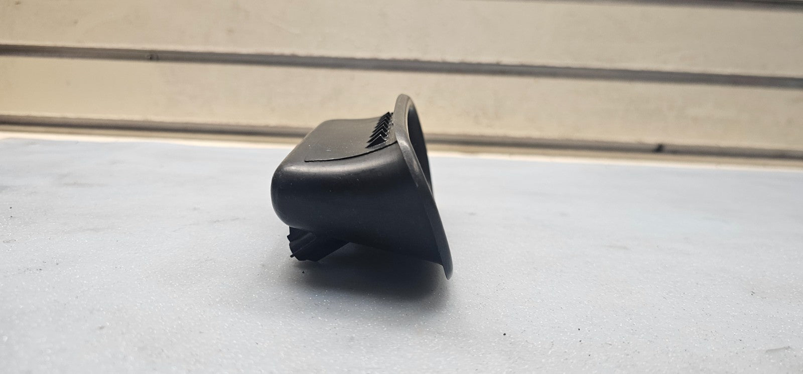 🔥94-97 DODGE RAM 1500-3500 TRUCK DOOR PULL PANEL HANDLE CUP 7082 extended cab