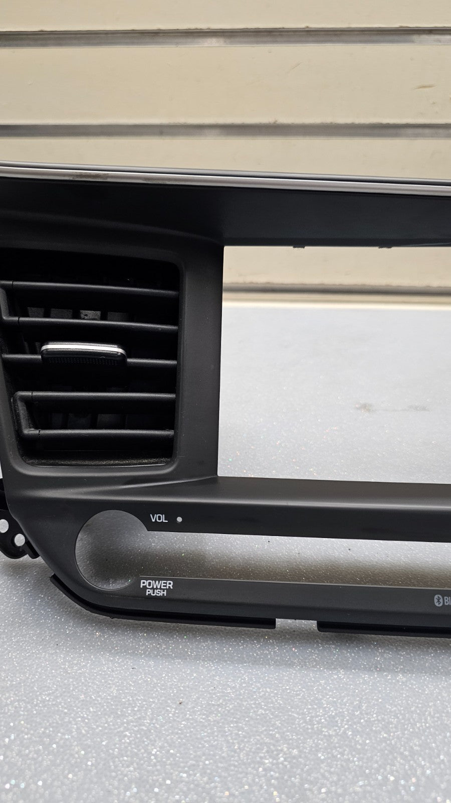 🔥17-20 Hyundai Elantra Dash Center Radio Screen Air Vent Vents Bezel Trim Black