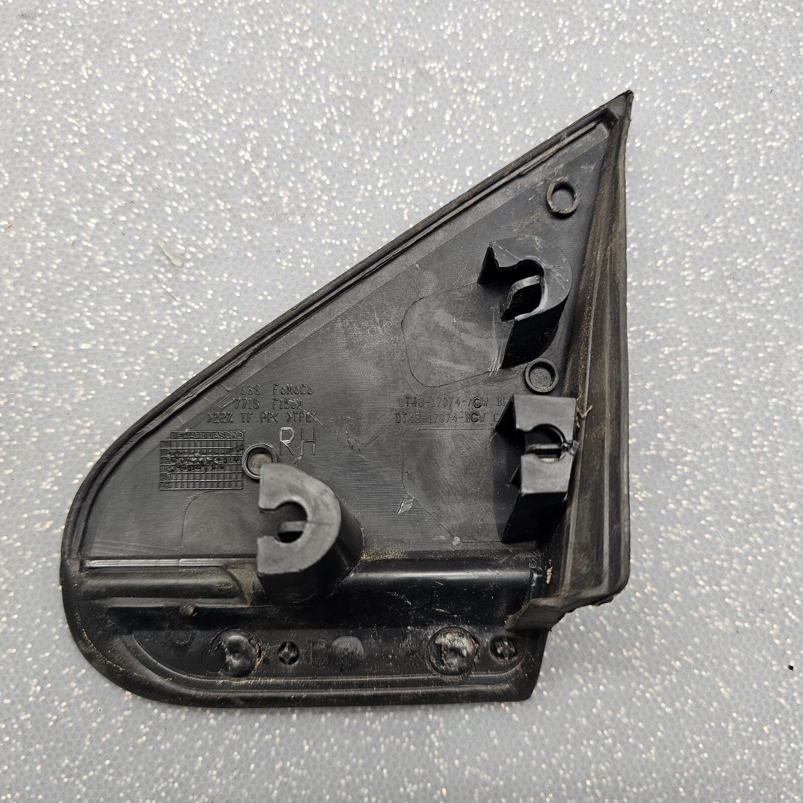 🔥07-14 FORD EDGE RIGHT Fender UPPER BOLT Trim Molding Mirror Cover TRIANGLE OEM