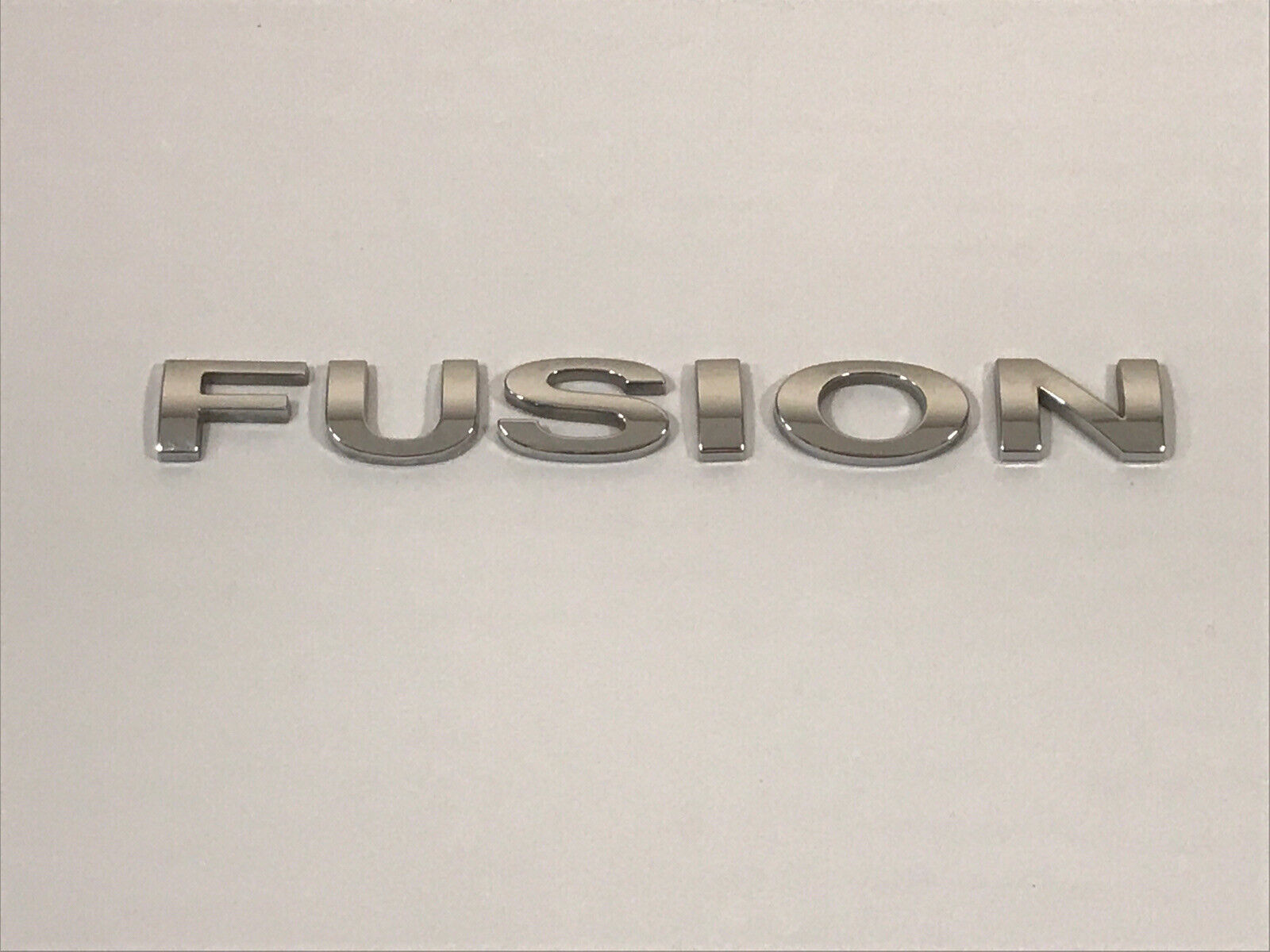 2006-2012 FORD FUSION REAR LID TRUNK EMBLEM BADGE SYMBOL LOGO NAMEPLATE OEM