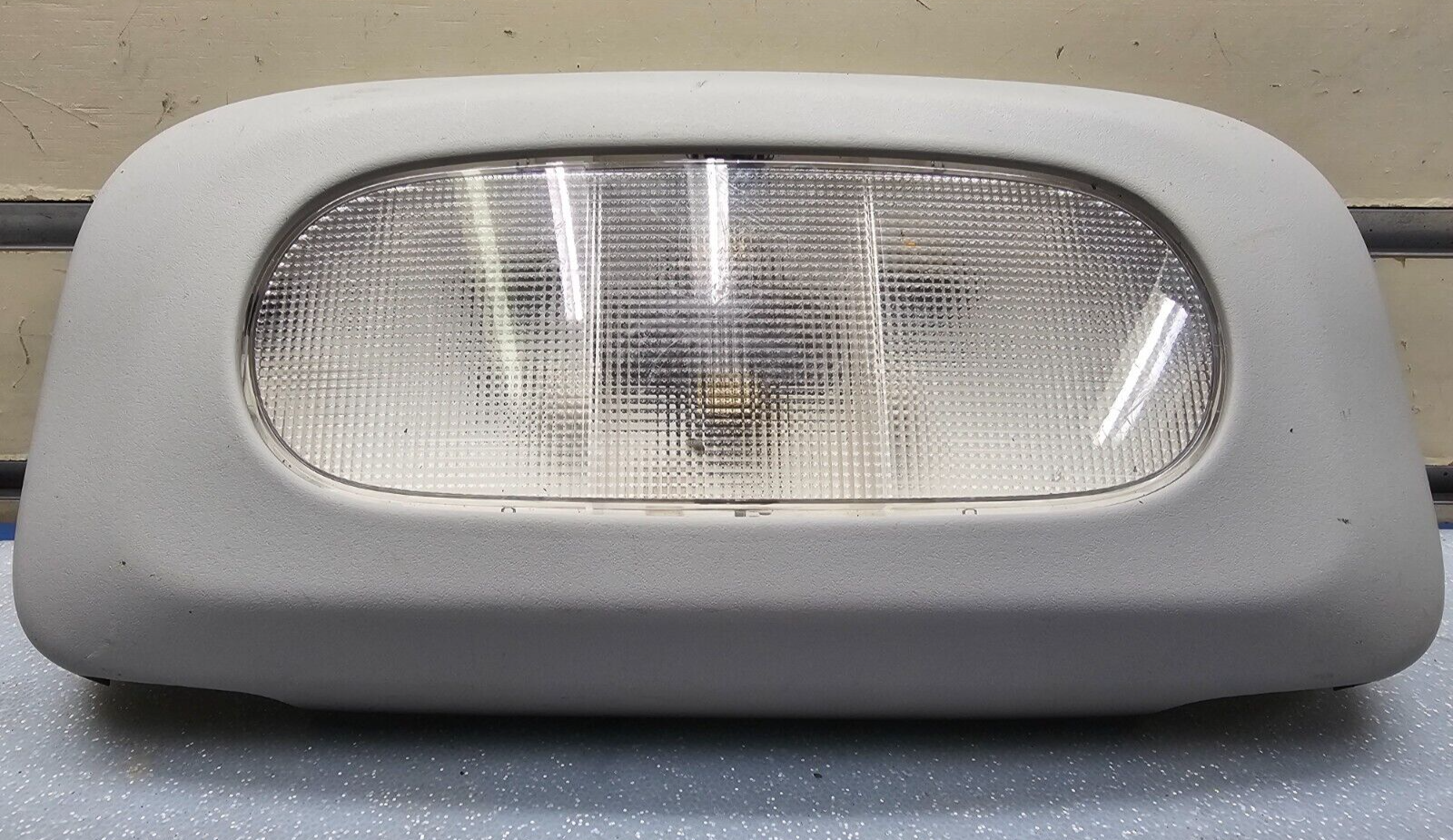 🔥04-08 Ford F-150 Overhead Console DOME Light🔴Only Lights /No Switch GRAY