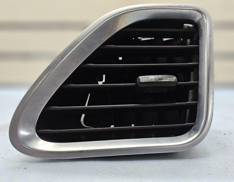 🔥11-14 CHRYSLER 200 DASH PASSENGER AC HEATER FILTER AIR VENT CONDITIONER SILVER