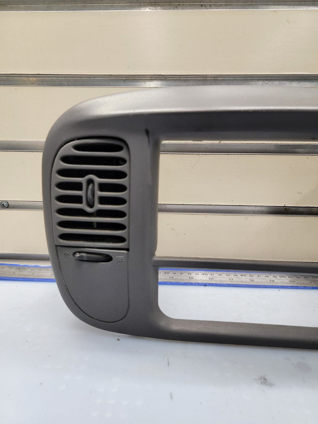 🔥97-03 Ford F150 Center Dash Radio Climate Trim BEZEL Panel AIRBG Line GRAY
