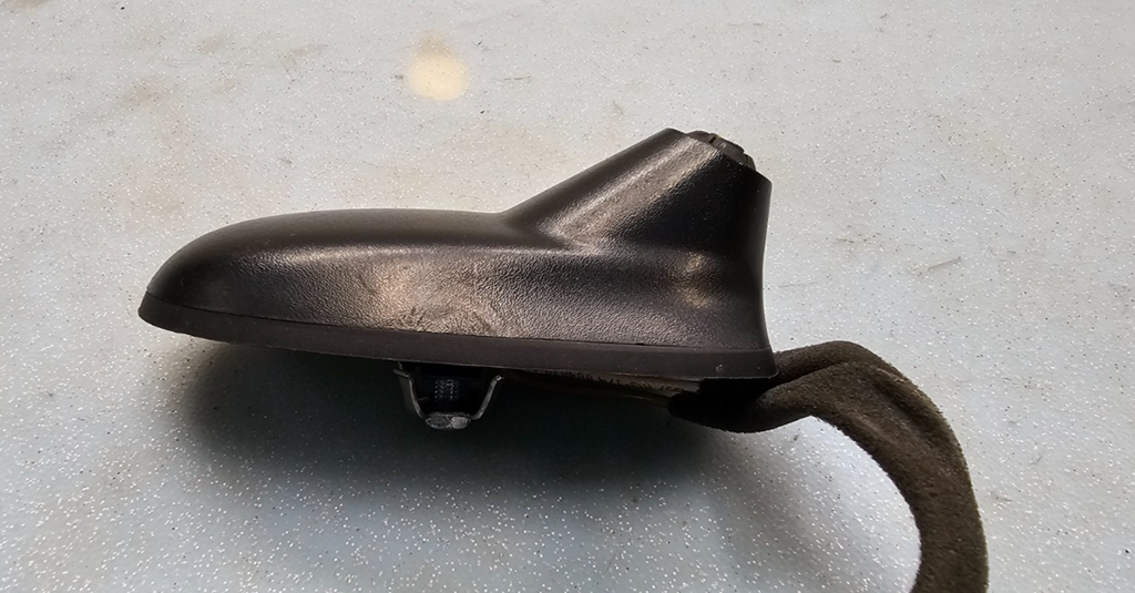 🔥11-18 Dart Journey Cherokee Base Cable Roof Top Radio Mount Bracket Antenna