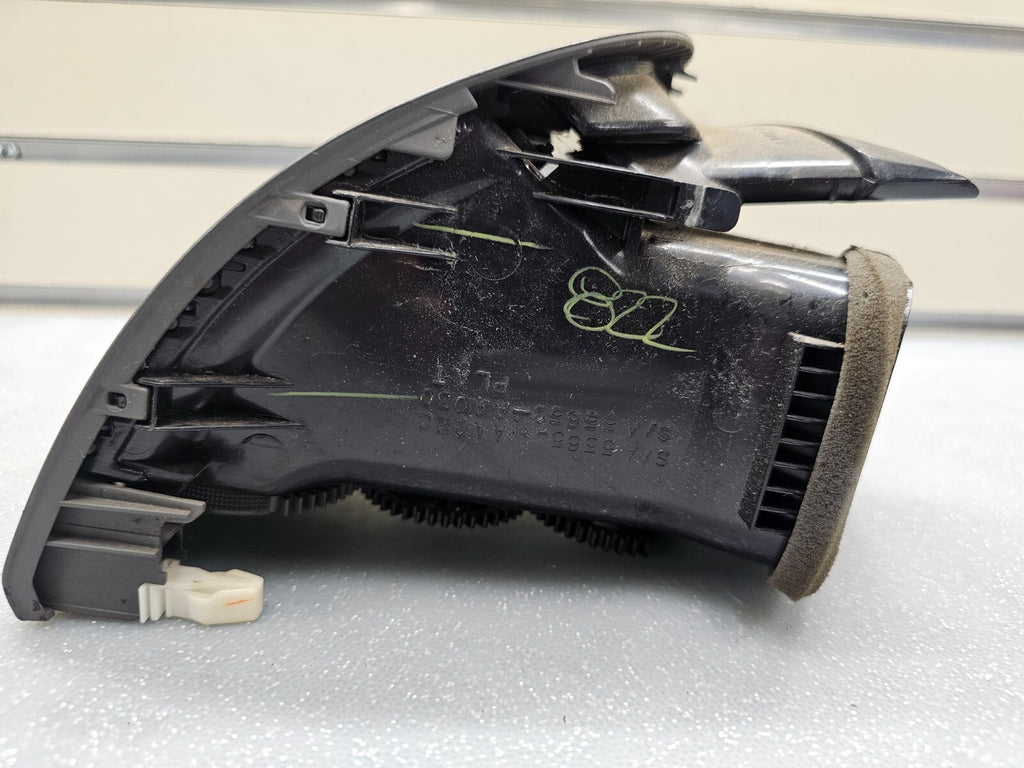 🔥02-06 TOYOTA CAMRY RIGHT SIDE DASH AIR VENT CONDITIONER HEATER