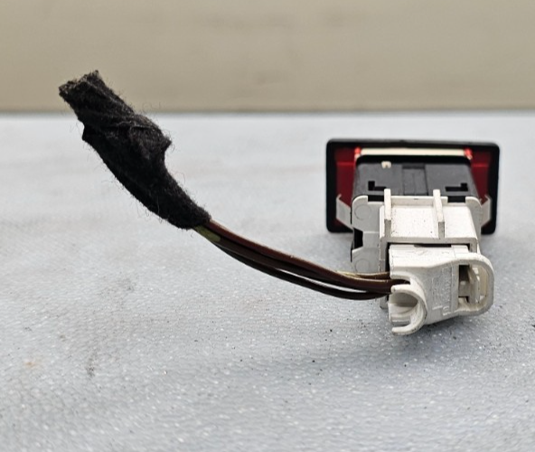 🔥11-15 VW JETTA TDI MK6 Genuine FLasher Hazard Emergency Warning Light Switch