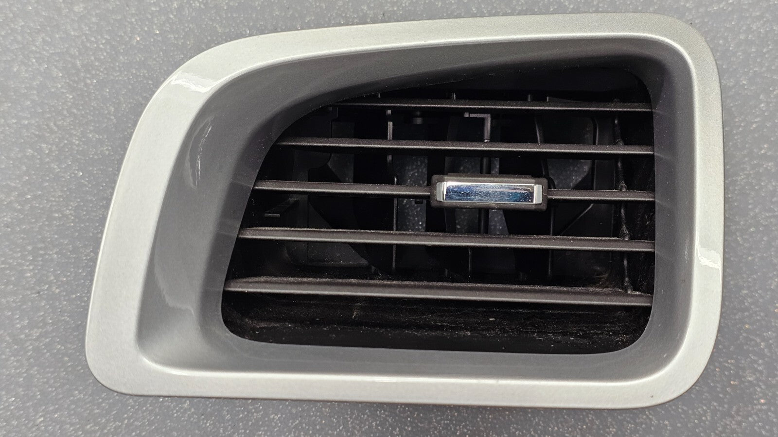 🔥10-17 Chevy Equinox Dash Left Driver AC A/C HVAC Air Vent Heater SILVER
