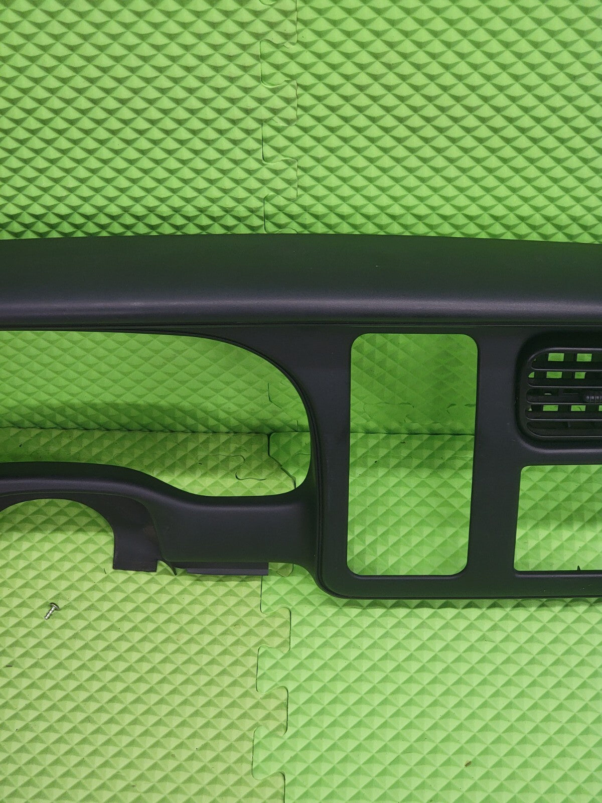 🔥98 - 00 Dodge Dakota & Durango Dash Trim Radio Gauge Cluster Bezel black C30