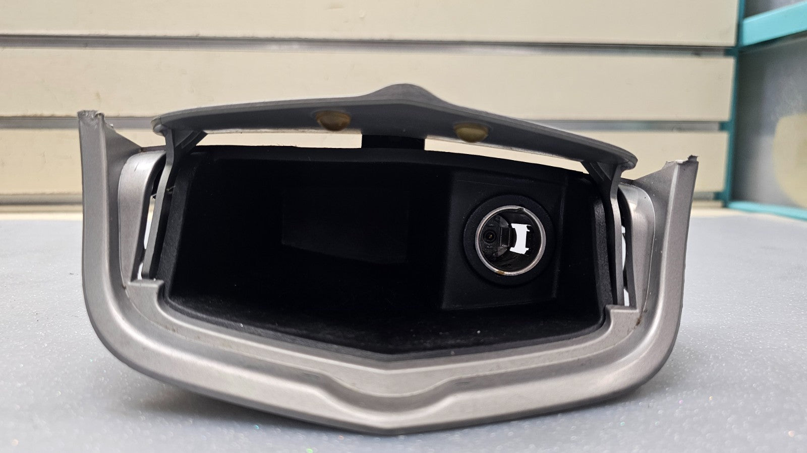 🔥07-10 Sebring Dash Center Console Storage Compartment Trim Bezel Silver