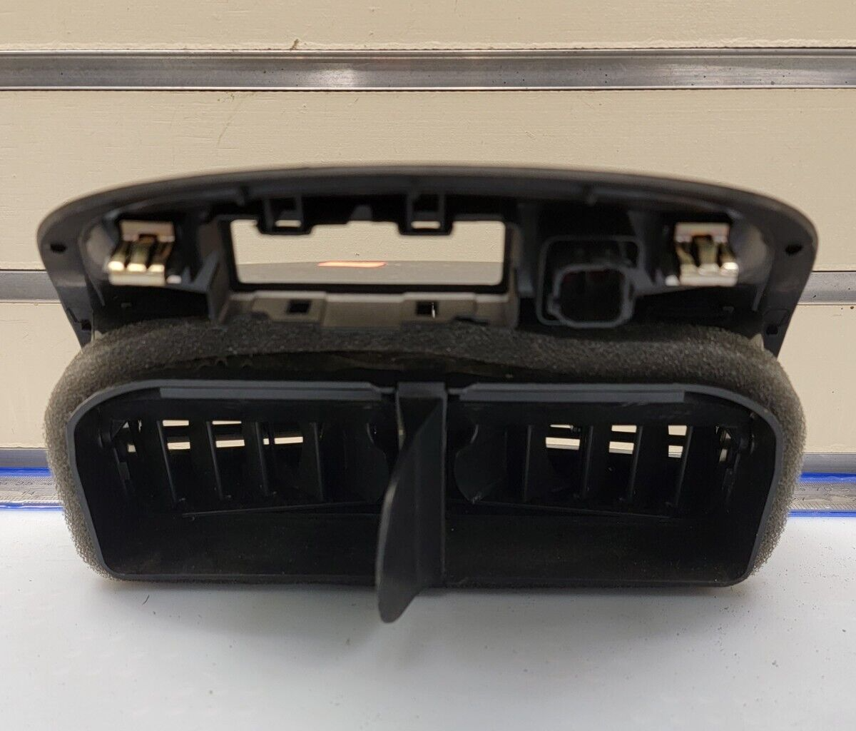 🔥07 - 09 Saturn Aura Air Vent Grille Nozzle Dash Board Switch Hazard OEM BLACK