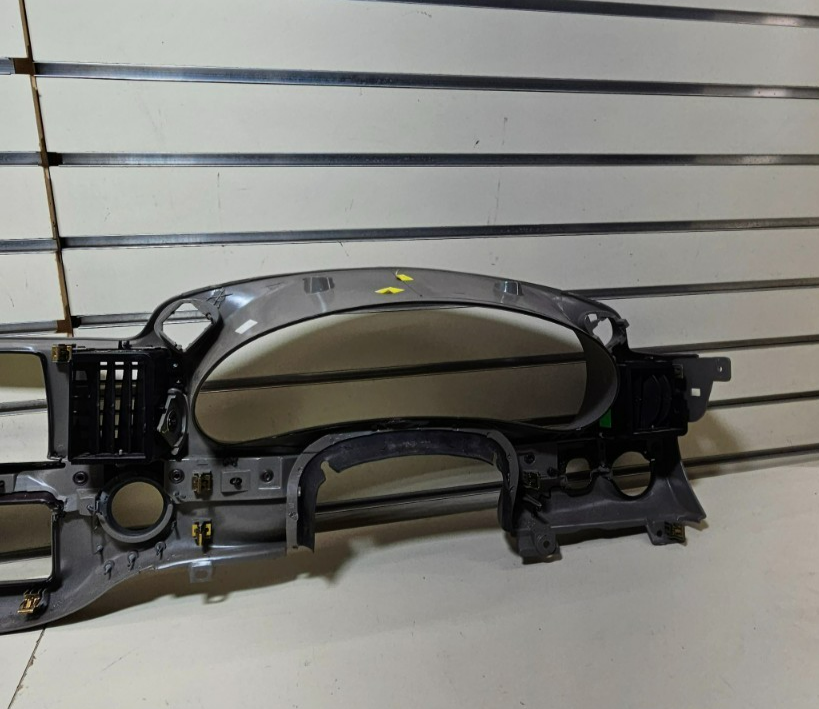🔥00-05 IMPALA Dash INSTRUMENT Cluster Bezel Radio Speedo Gauge Trim Gray
