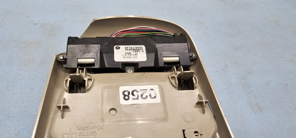 🔥98-01 Dodge Ram Overhead Console Storage Dome Map Light Lamp Assembly TAN