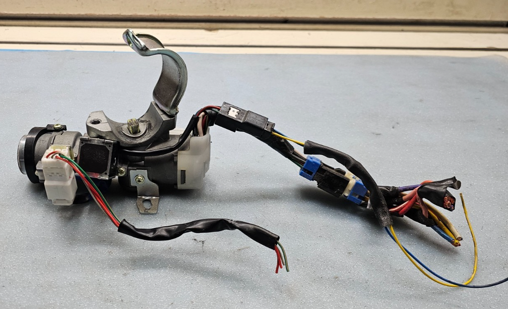 🔥09-12 Hyundai Elantra Automatic Touring Wagon Ignition Switch Cylinder OEM