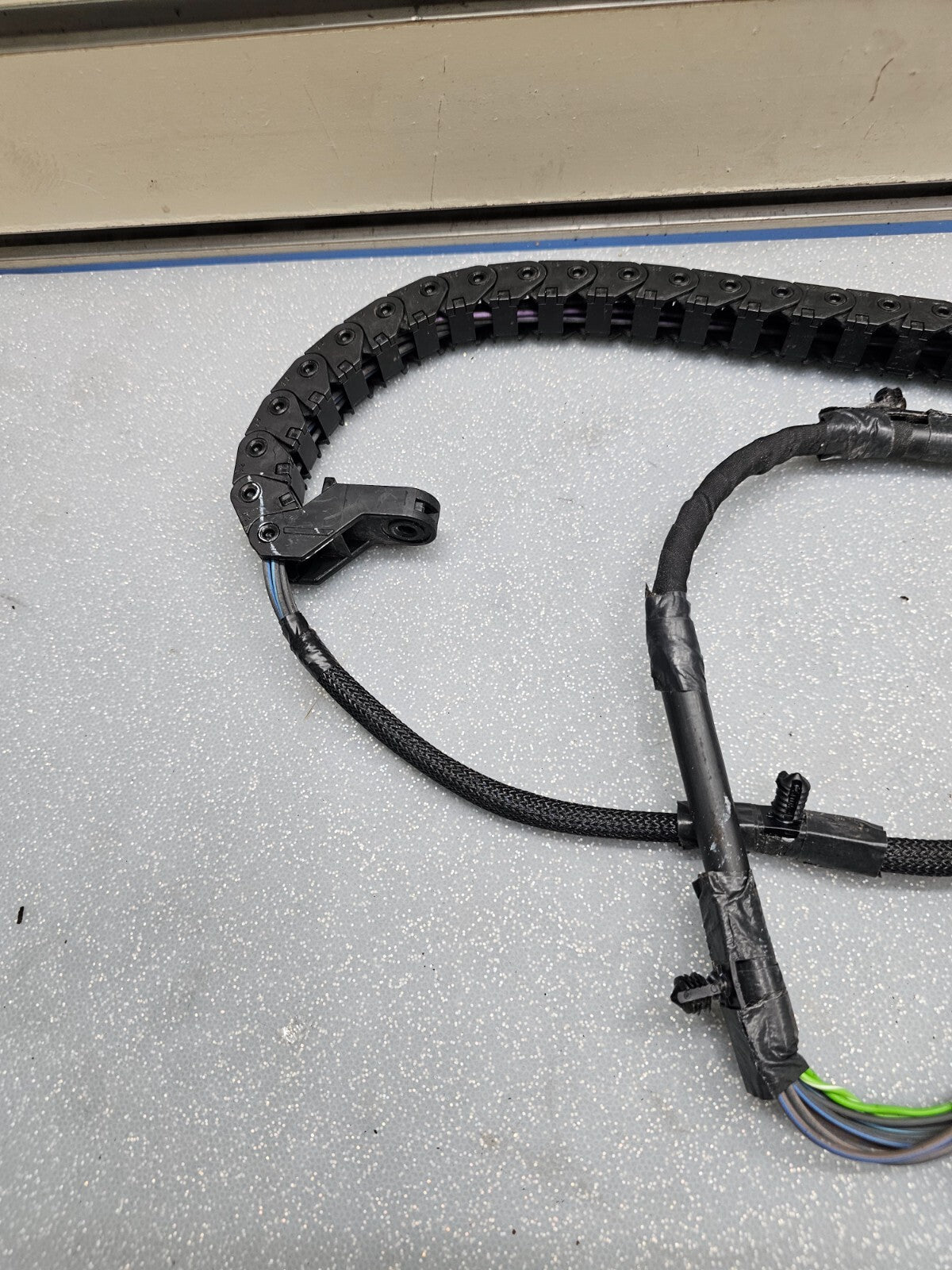 13-20 GRAND CARAVAN TOWN COUNTRY LEFT DRIVER SLIDING DOOR WIRE TRACK HARNESS OEM