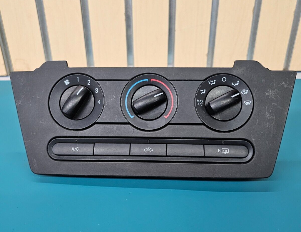 06-09 Ford Fusion Dash AC Heater Temperature Climate Control Air Conditioner OEM