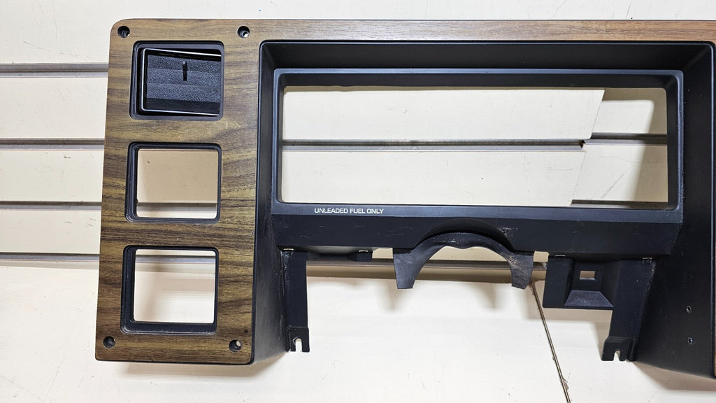 87-96 Dodge Dakota OEM INSTRUMENT CLUSTER DASH SPEEDOMETER TRIM BEZEL WOOD C29