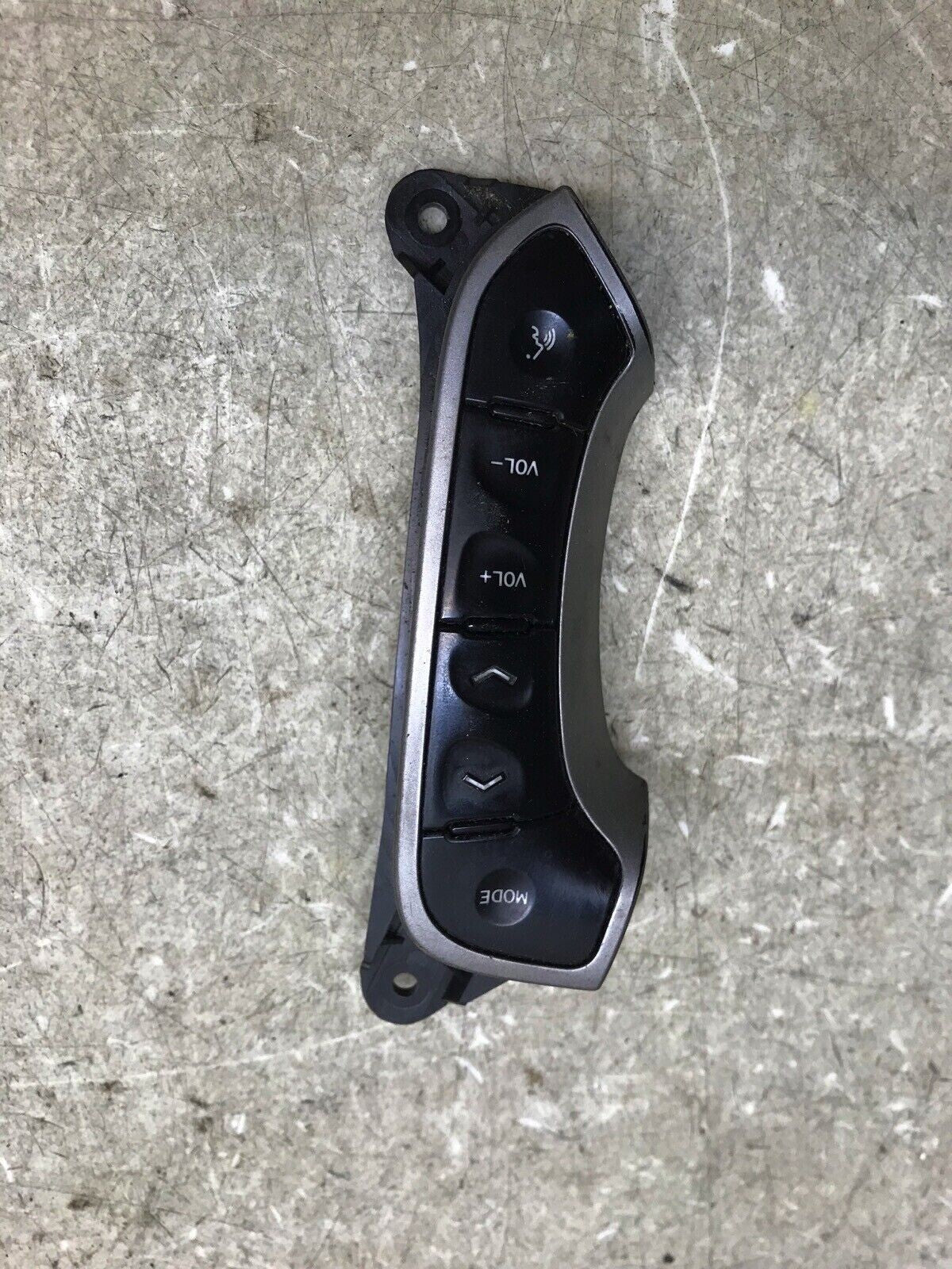 🔥2010-2012 Hyundai Santa Fe Steering Wheel Multifunction Phone Switch OEM
