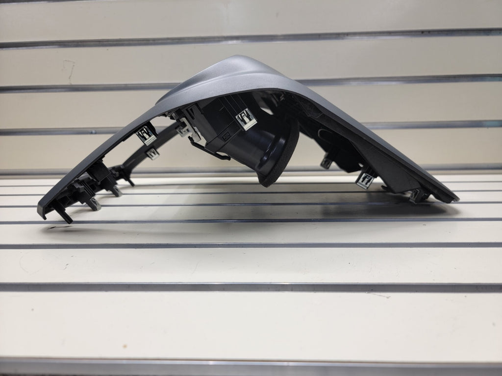 🔥08-10 Saturn Vue Center Dash Radio Stereo Bezel Trim With Vents OEM Gray B31