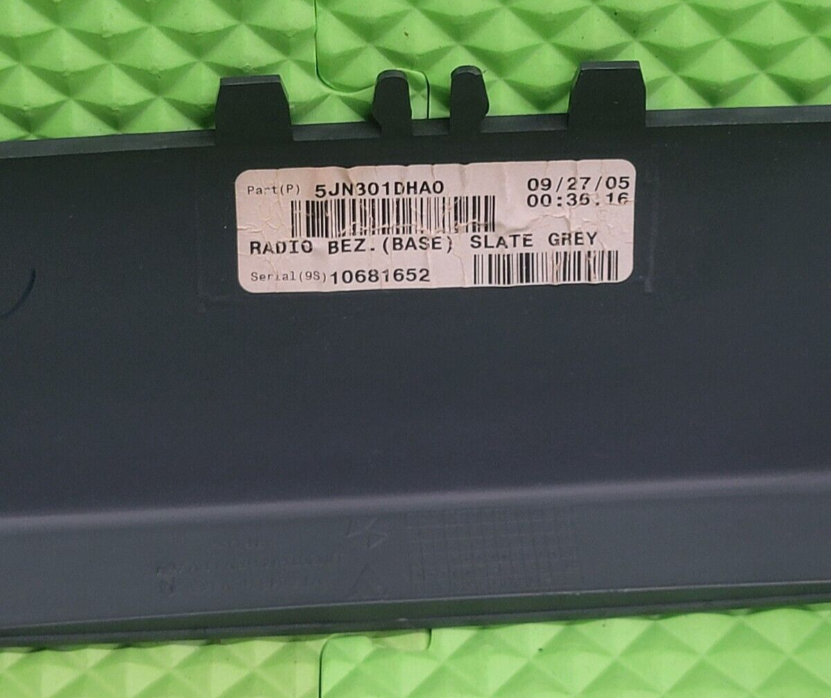 🔥05-07 Jeep Grand Cherokee Radio Dash Bezel Trim Surround Vent SLATE GRAY B30