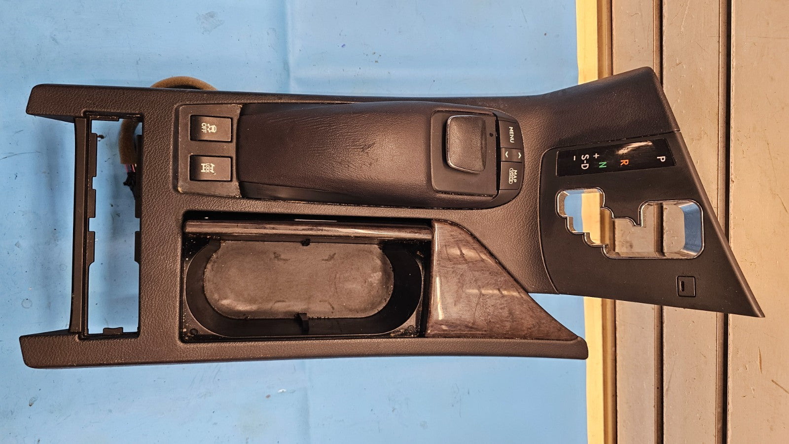 10-13 Lexus RX350 Center Console Shifter Shift Bezel Trim Cup Holder Wood/Black