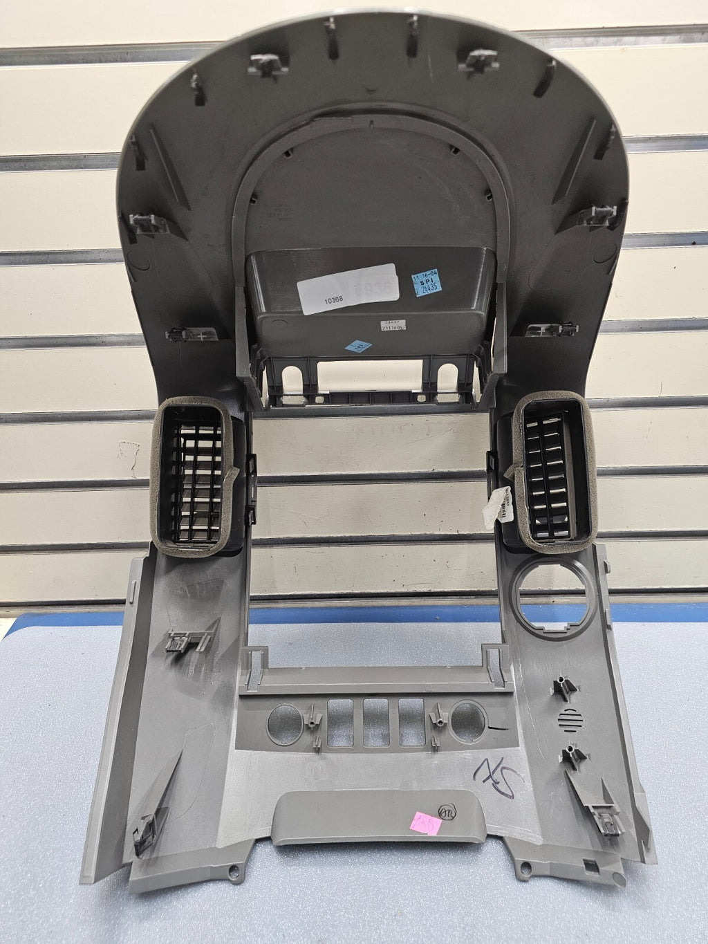 🔥04-07 Nissan TITAN ARMADA Dash Radio Bezel Climate Panel Trim Panel GRAY