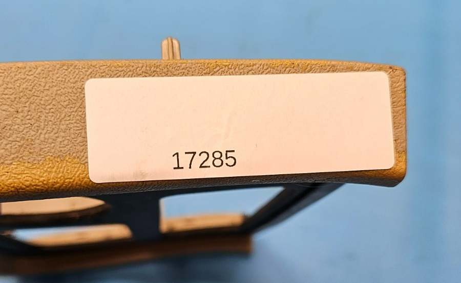 🔥02-06 Cadillac Escalade Radio Dash Trim Bezel with Clock  Tan/woodgrain