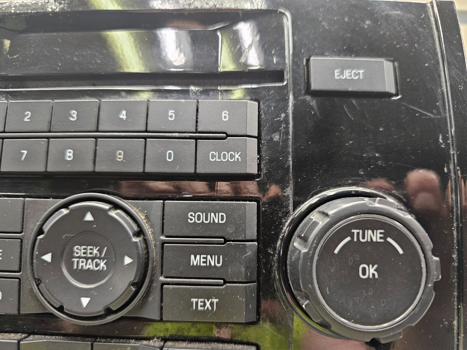 🔥2008 Ford Escape Mariner Dash Center AM FM Radio Stereo Receiver CD Player OEM