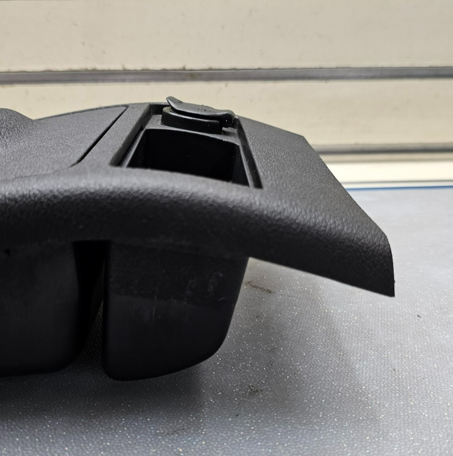 🔥08-12 Chevy Malibu Rear Console Back Seat Cup Drink Holder Black