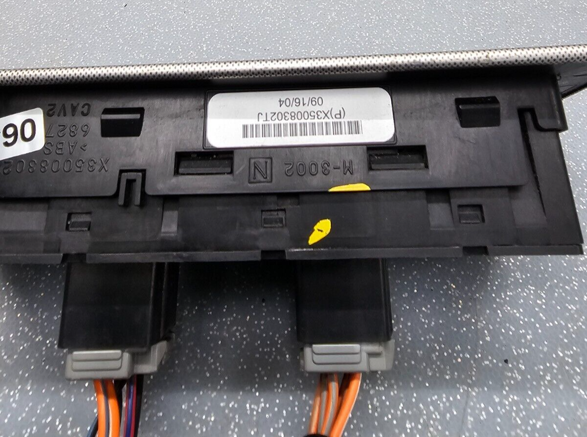 🔥05-10 Grand Cherokee Commander Left Diver Master Power Window Switch Silver