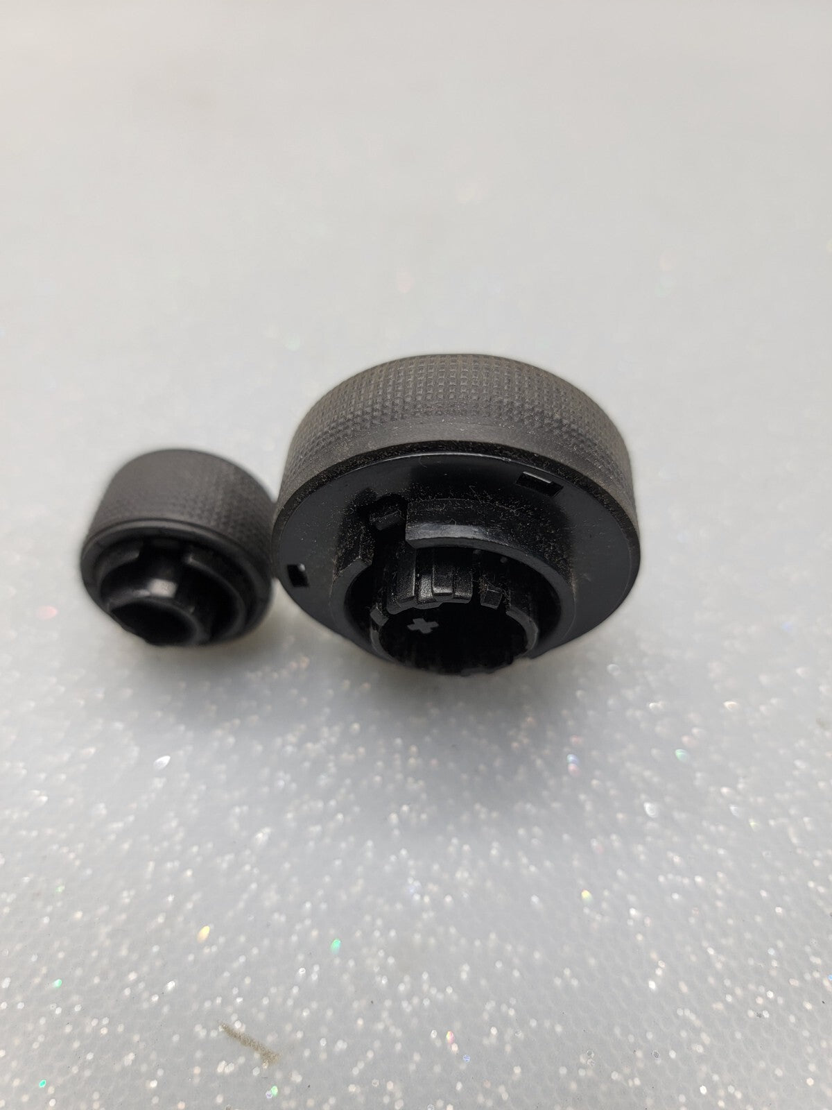 🔥08-12 CHEVROLET MALIBU RADIO STEREO CONTROL KNOB SET ASSEMBLY OEM
