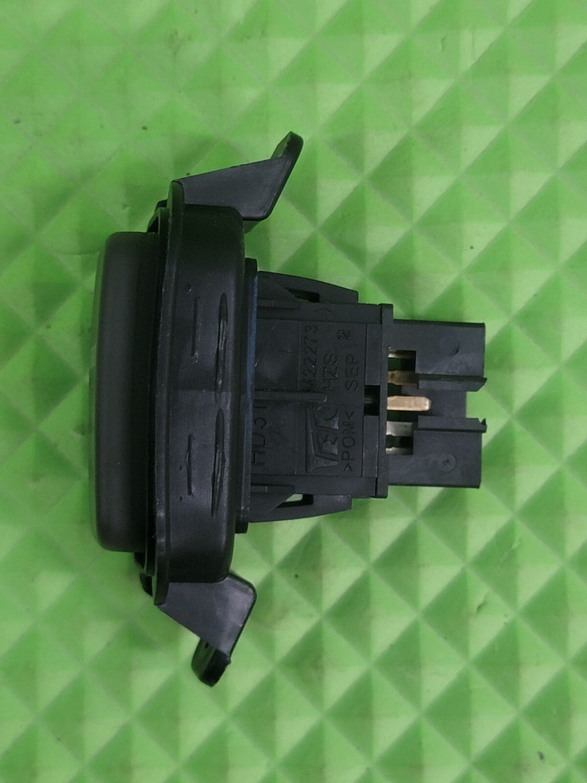 🔥 06-08 Honda Ridgeline bed cargo light lamp control switch assembly DG SW51