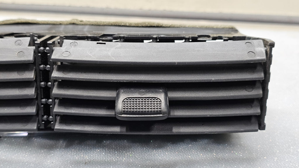 🔥05-07 Toyota Sienna Dash Air Vent Center Middle AC Heater Conditioning black