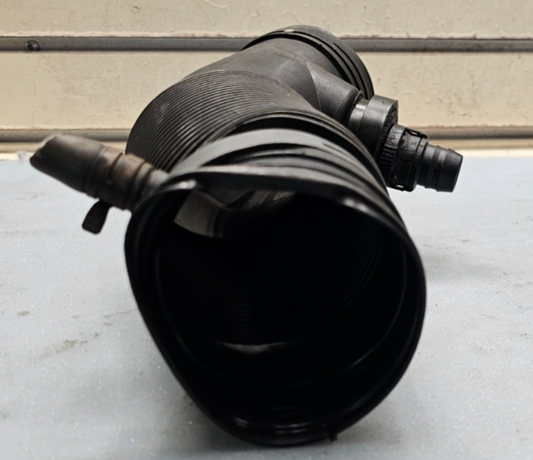 🔥98-01 Volkswagen VW Golf  Jetta Air Intake Tube Hose Connector Pipe Assembly