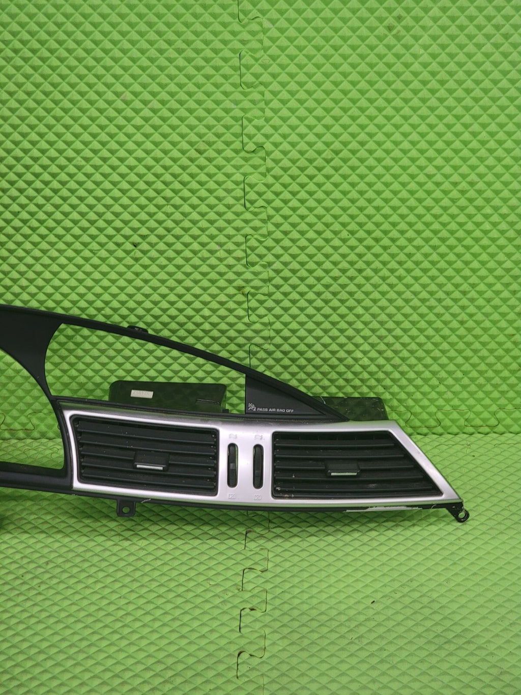 🔥2004-2007 Chrysler Pacifica Instrument Panel Cluster Dash Bezel  black