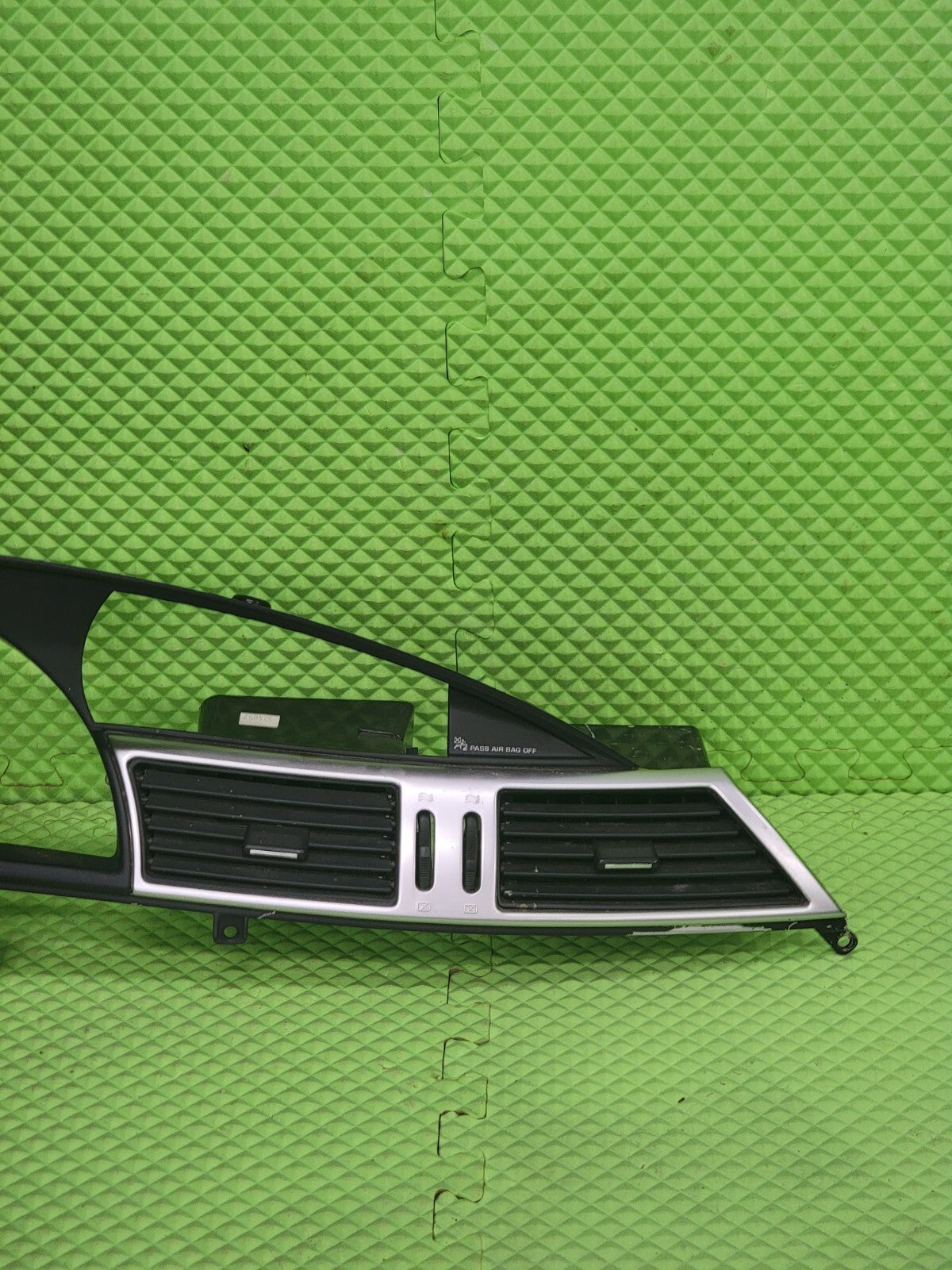 🔥2004-2007 Chrysler Pacifica Instrument Panel Cluster Dash Bezel  black
