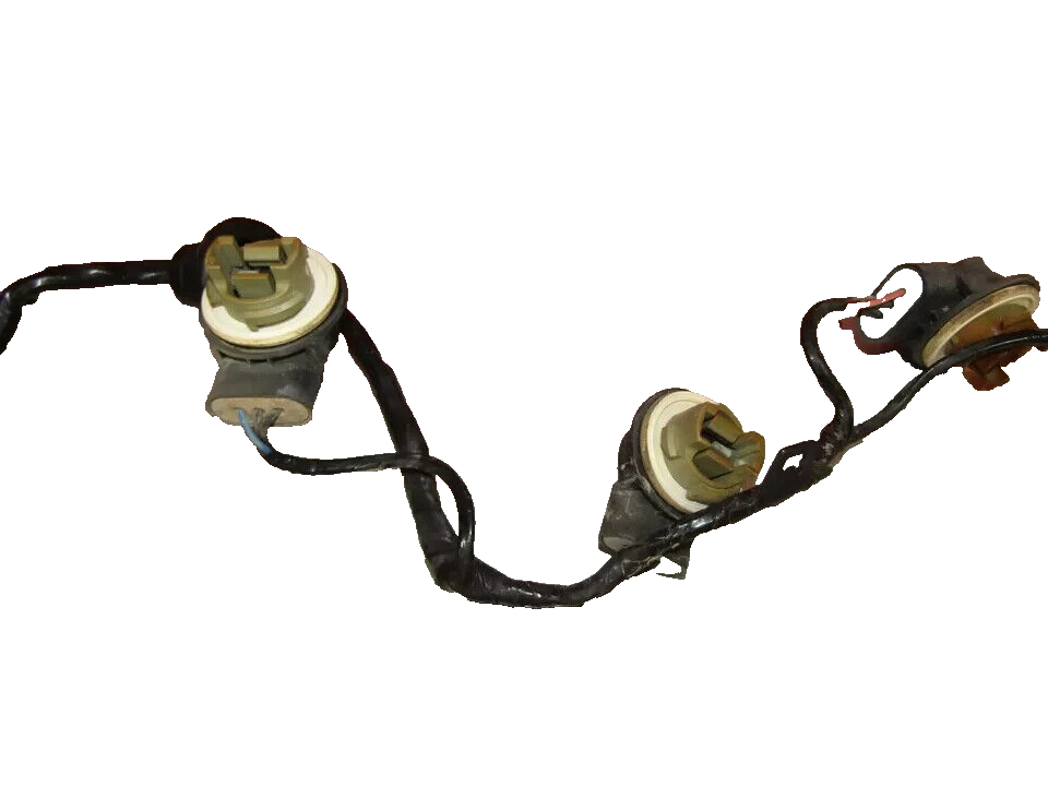 🔥98-02 Grand Marquis Tail Brake Light Lamp Connector Wiring Harness Assembly