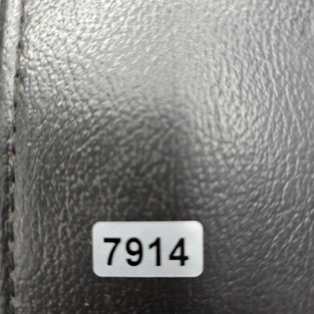 🔥02-09 Trailblazer ENVOY Center Console Armrest Lid Top Pad Cover LEATHER BLACK