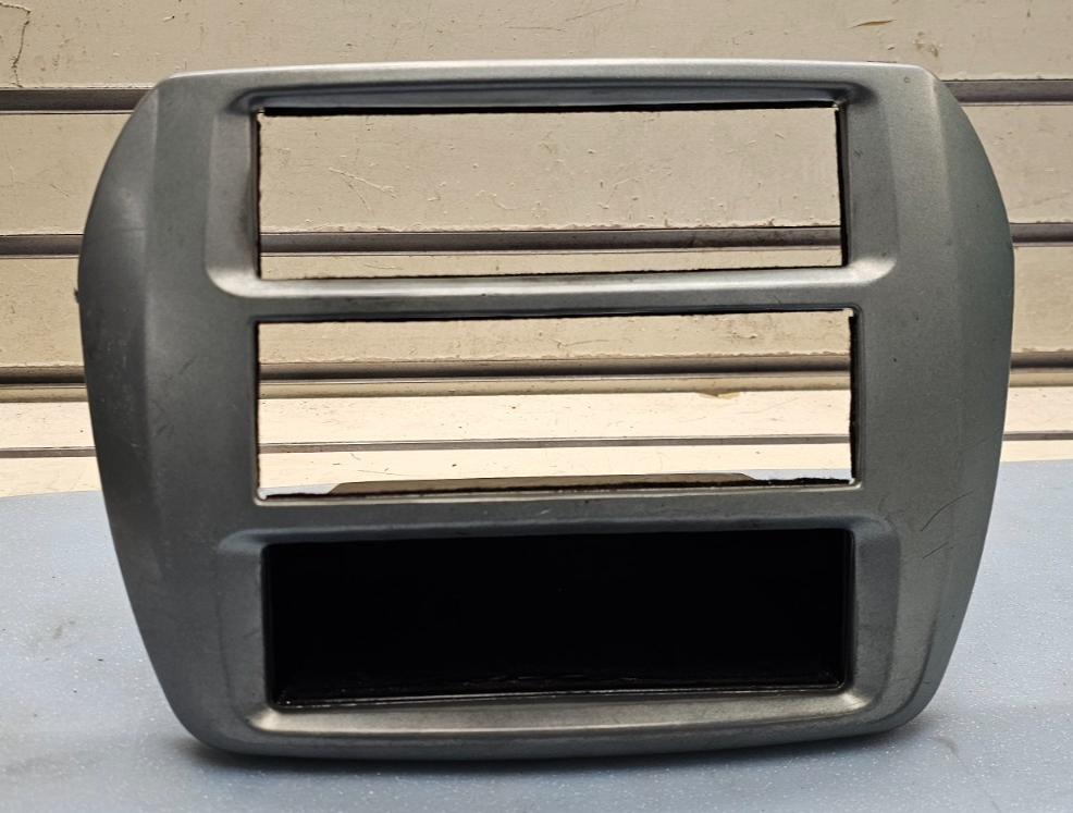 🔥99-03 GALANT DASH AC A/C HVAC CLIMATE TEMPERATURE CONTROL BEZEL SILVER OEM