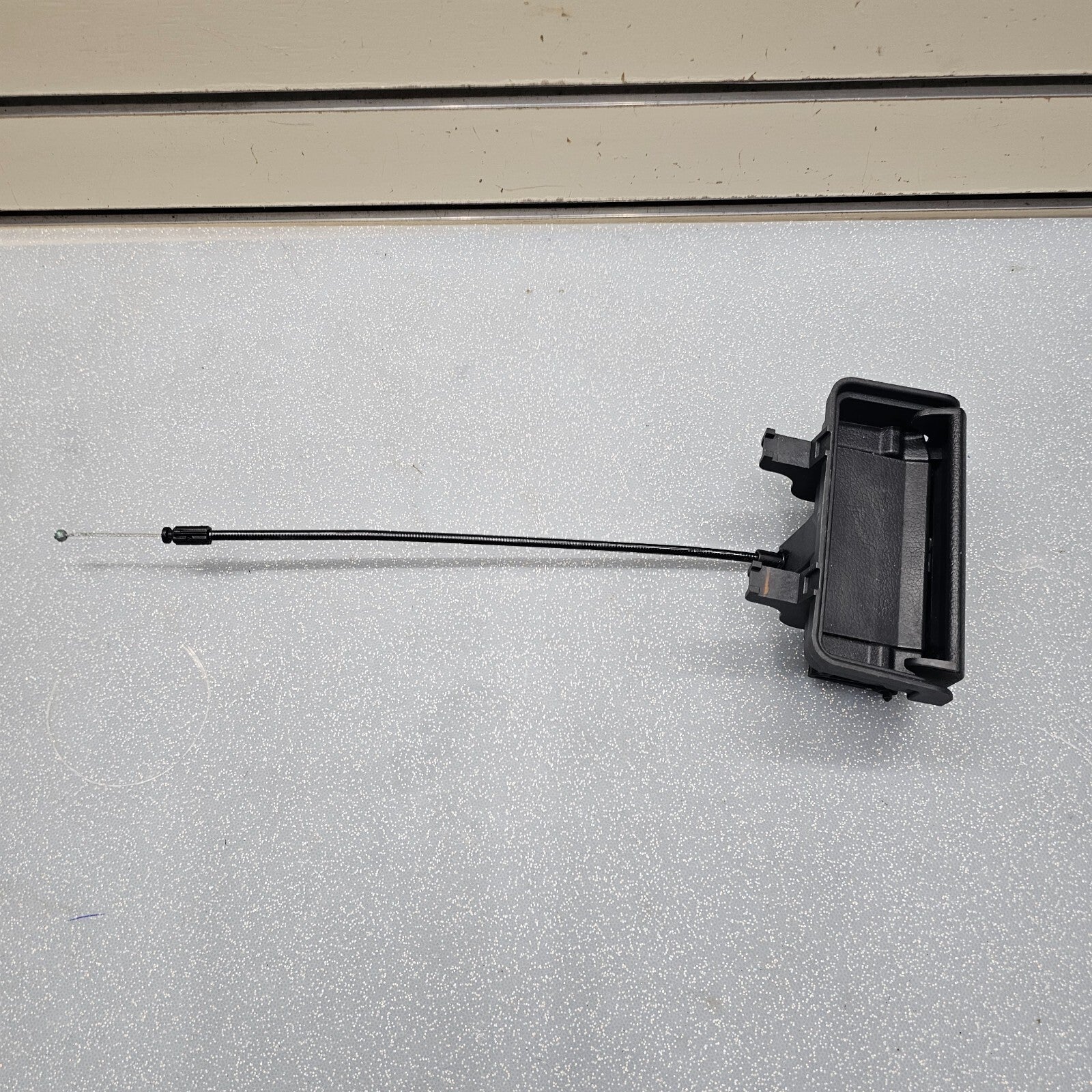 06-14 Honda Ridgeline LEFT DRIVER Rear Folding Seat Release Handle Latch DK Gray